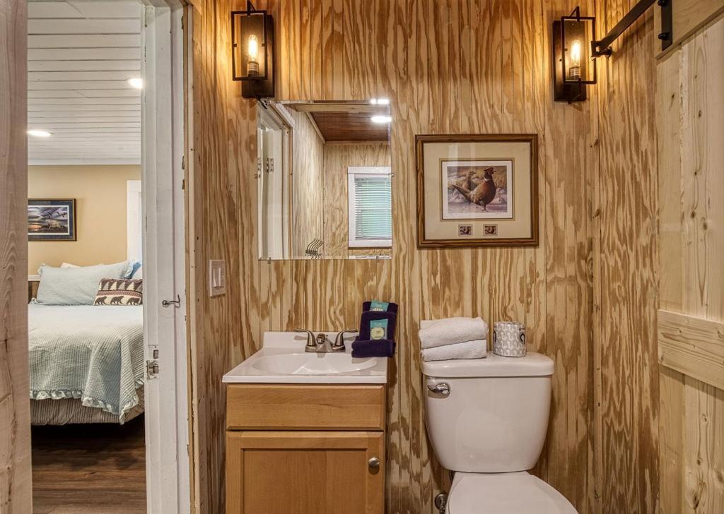 Black Bear Falls - With An In-Law Suite Gatlinburg Exterior photo